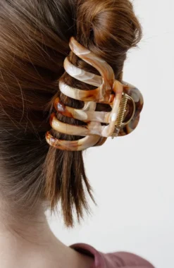 Odelia Claw Clip